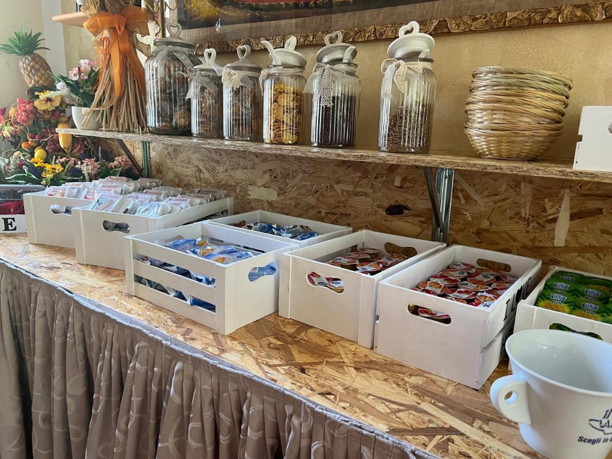 Hotel Capri Diano Marina Eksteriør bilde